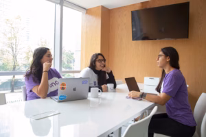 runa_office_3
